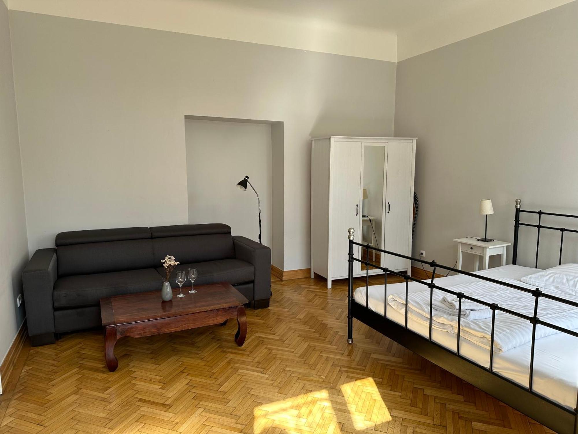 Historic Centre Iv Apartment